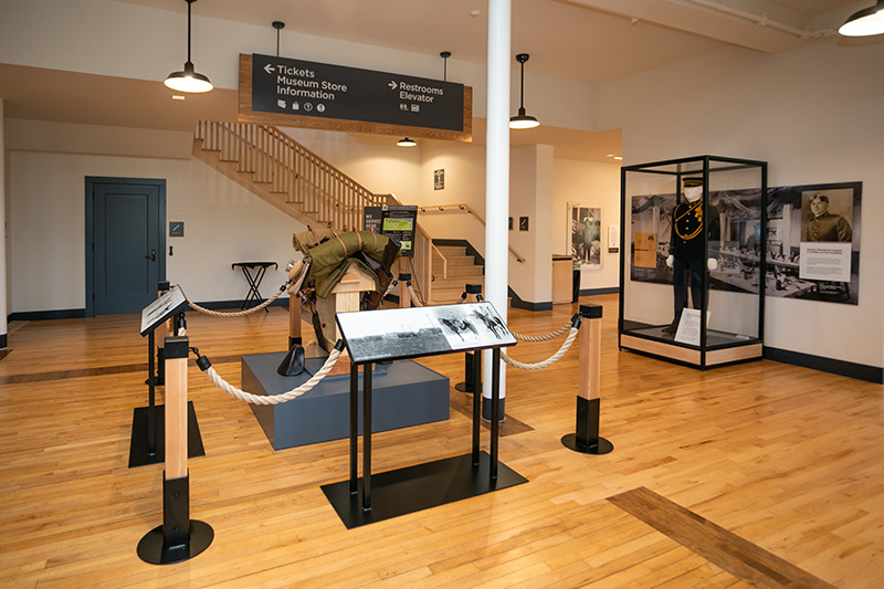 1896/1904 McClellan Army Saddle and 1902 Cavalry uniform display